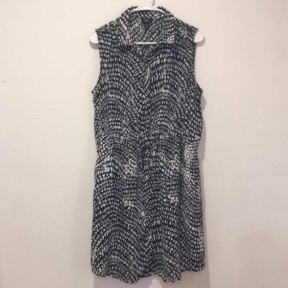 Casual sleeveless dress with pockets Sz L 👗